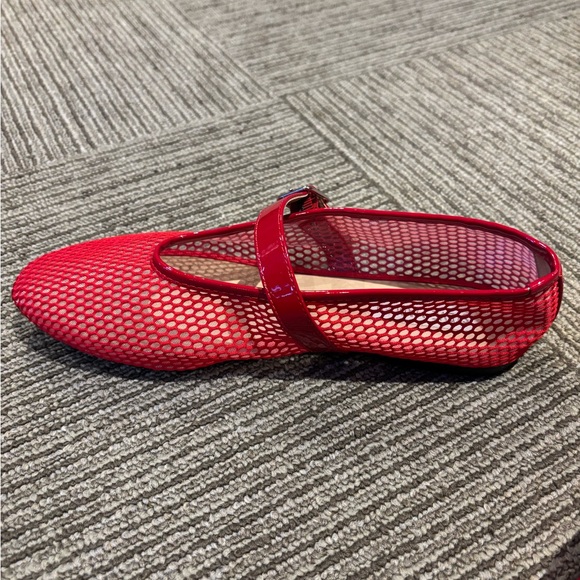 Red Mesh Steve Madden Flats - Picture 2 of 2